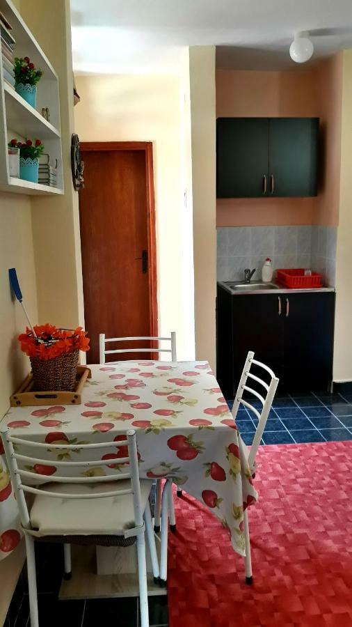 Apartman Tatjana Sutomore Exterior photo